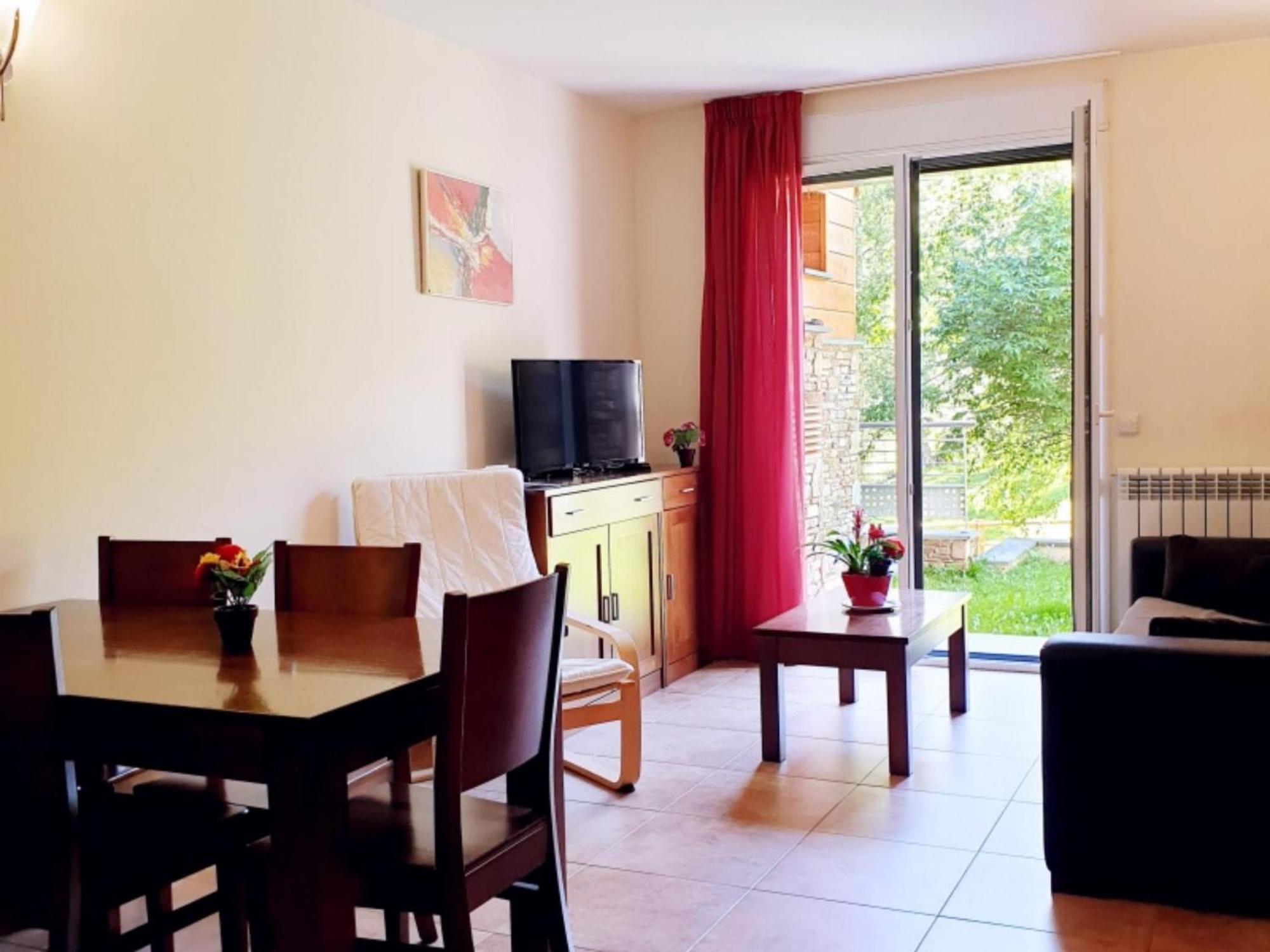 Aparthotel Rialb El Serrat Luaran gambar