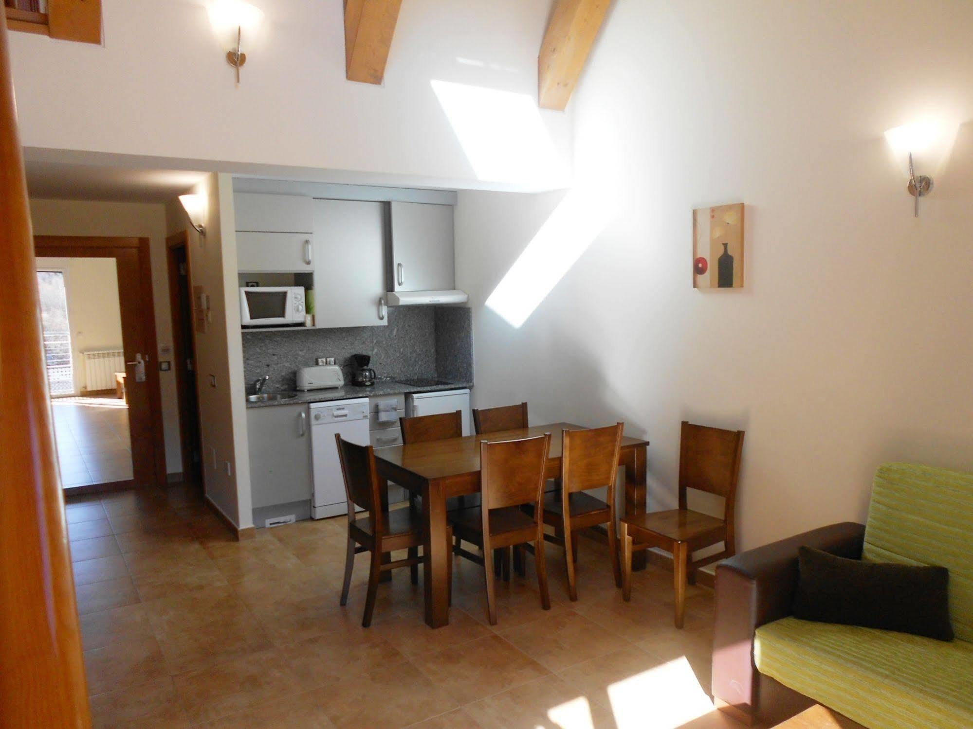 Aparthotel Rialb El Serrat Luaran gambar